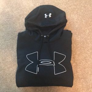 Men’s Under Armour hoodie